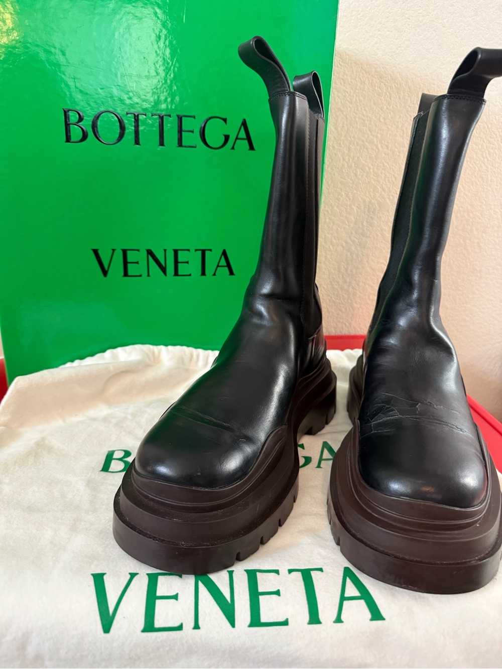 Bottega Veneta Black Leather Platform Lace-Up Boots